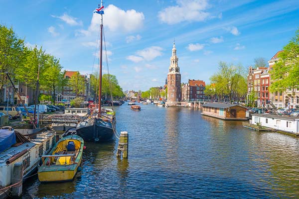 boat tours amsterdam